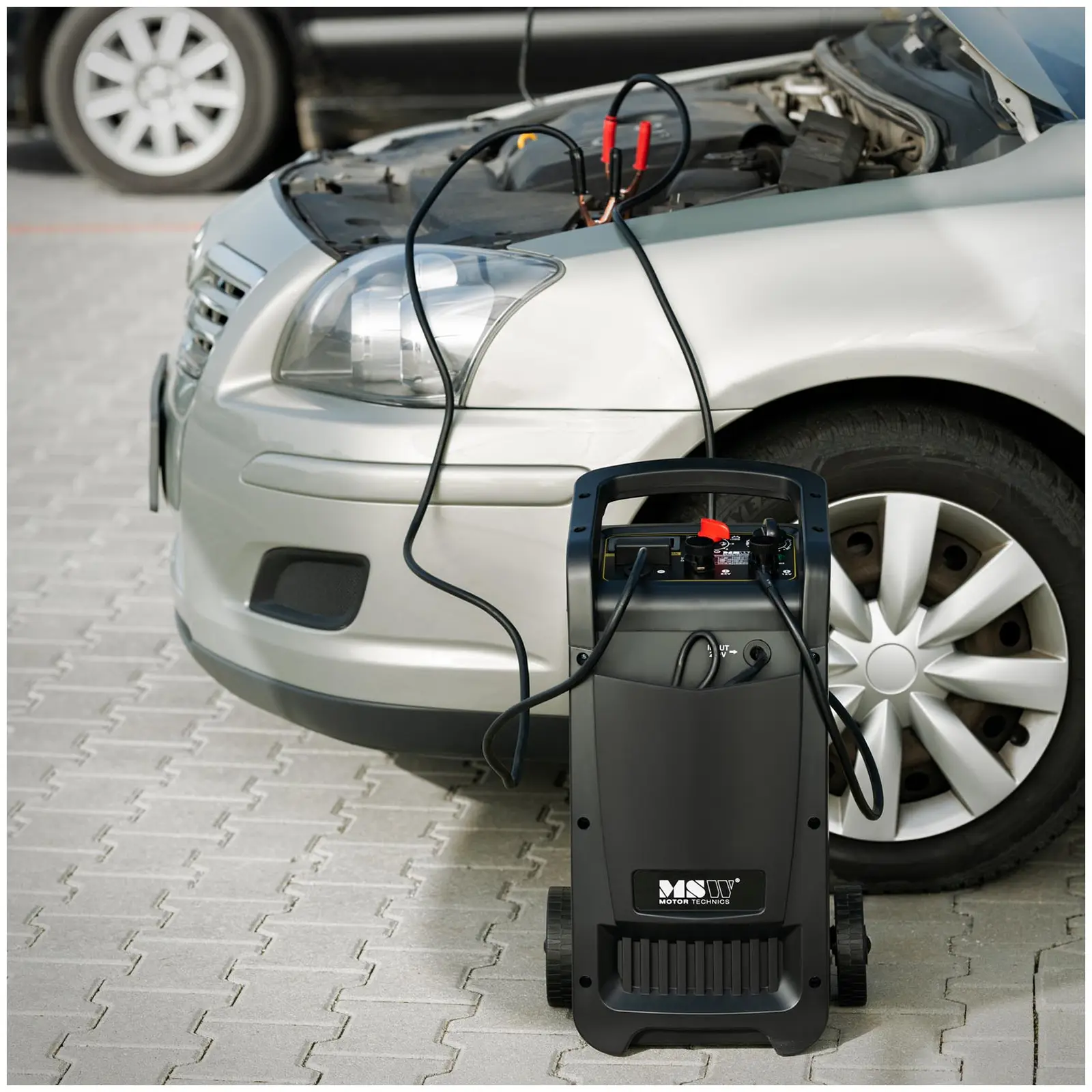 Occasion Chargeur de batterie voiture - Aide au démarrage - 12/24 V - 100 A - Compact